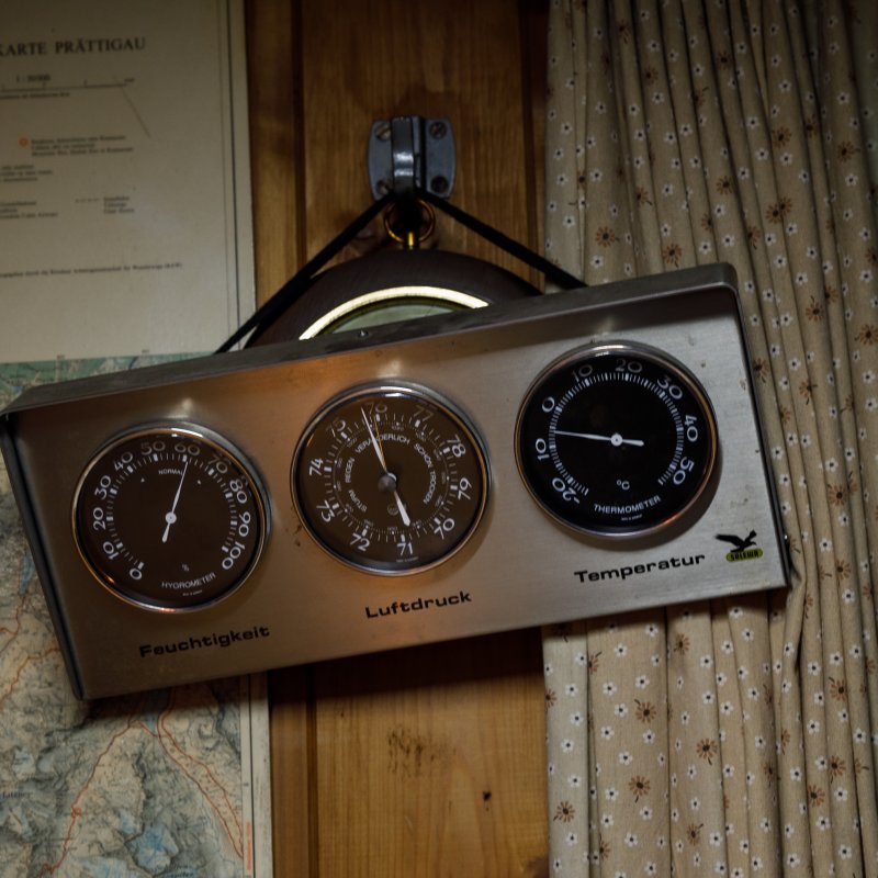 The display is set to uncomfortable