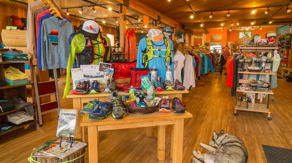 Alpenglow Sports focuses on personalized customer service. 