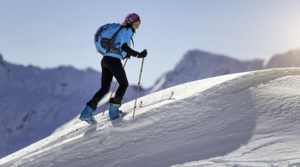 Product trends: ski tourers want lightness and functionality in their equipment