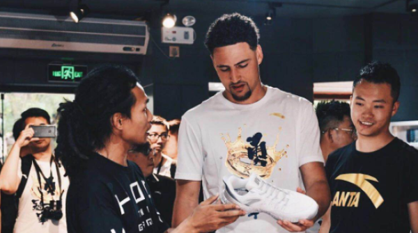 Der NBA-Basketballer Klay Thompson ist Antas Werbegesicht in China.