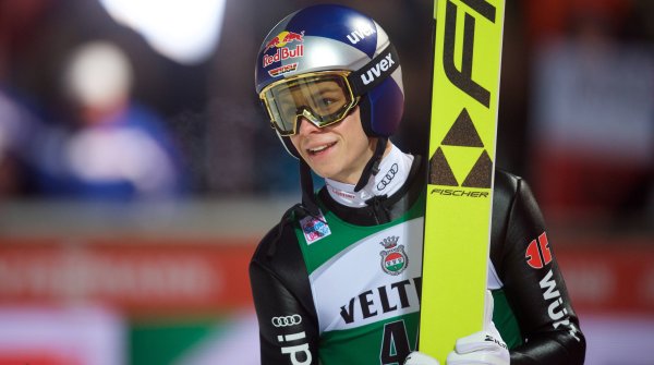 Andreas Wellinger kann vom Skispringen ganz gut leben.