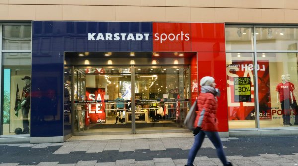 Karstadt Sports beendet seine Partnerschaft mir Intersport.