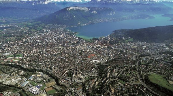 Annecy ist das Mekka für Outdoor-Profis.