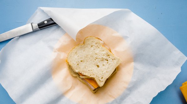 Erst belegen, dann ins Feuer: Das Hobo-Sandwich im Rohzustand