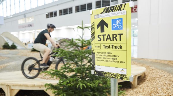 Auf der OutDoor by ISPO können Besucher (E-)-Mountain- und Gravelbikes testen.