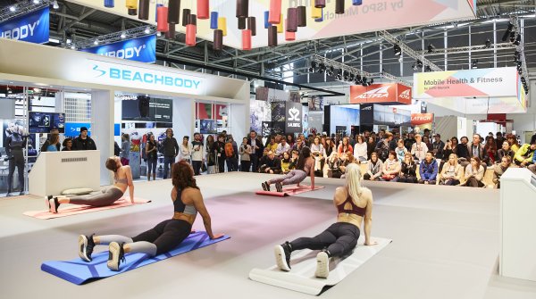 Yoga Demonstraton ISPO Munich