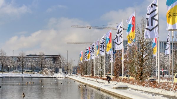 Fair lake with ISPO Munich flags