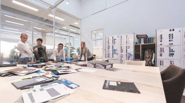 "The focus is on the employee." Product design at Schöffel. "The focus is on the employee." Product design at Schöffel.