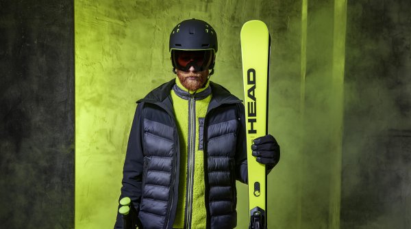 Jung und modisch: Die Rebels Line von HEAD Sportswear bringt den Biker-Look auf die Piste.