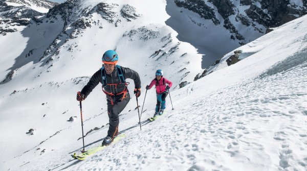 Dynafit ist Weltmarktführer im Skitouren-Bereich und vergibt auf seine Bindungen lebenslange Garantie