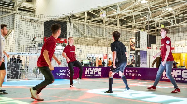 Streetsoccer auf dem ASB Glassfloor beim ES_COM Cup X3