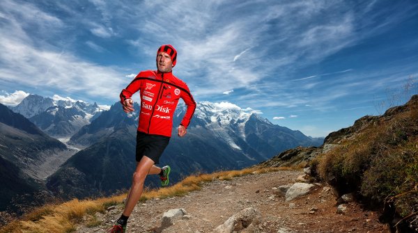 Elmar Sprink hat sich nach einer Herztransplantation zurück in den Ausdauersport gekämpft.