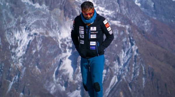 Alex Txikon wants to go down in the history books with the winter ascent of Manaslu.