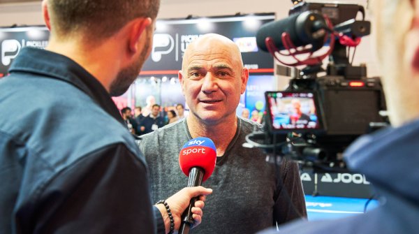Andre Agassi spricht im Interview der ISPO Munich