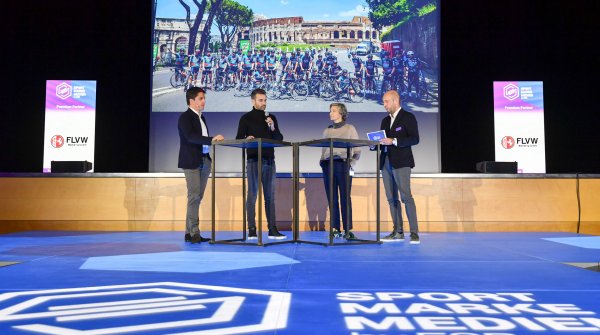 Thomas Rohregger (LIDL), Heide Sahl (BORA) and Moritz Breuer (Volkswagen Group) at the SPORT BRAND MEDIA talk at ISPO 2024.