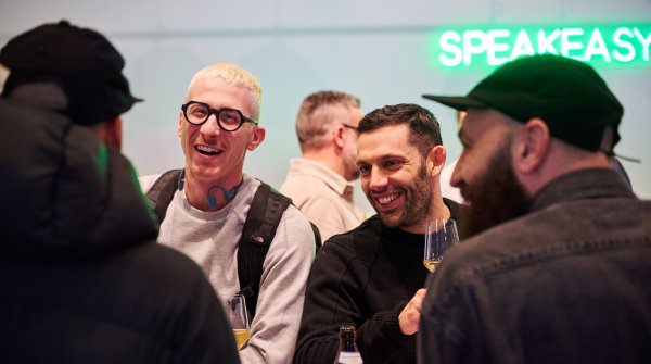 Networking auf der ISPO 2024