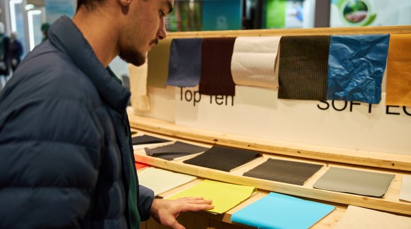 Der ISPO Textrends Marketplace schlägt die Brücke zwischen Messe und digitalem Raum – und verlängert Sichtbarkeit, Kontakte und Geschäftsmöglichkeiten weit über das Event hinaus.