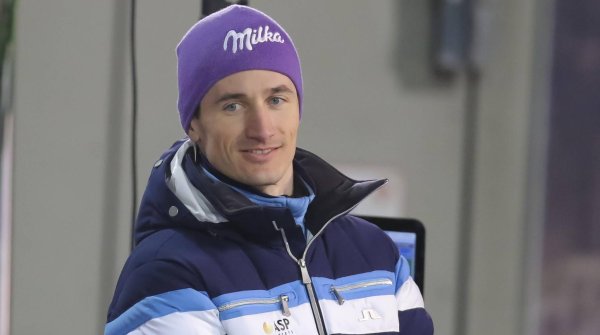 Martin Schmitt beobachtet die Vierschanzen-Tournee