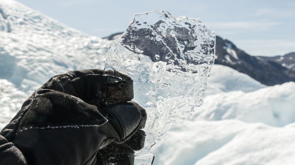 Eisige Verhältnisse: Antarktis-Bergsteigen unter extremen Bedingungen