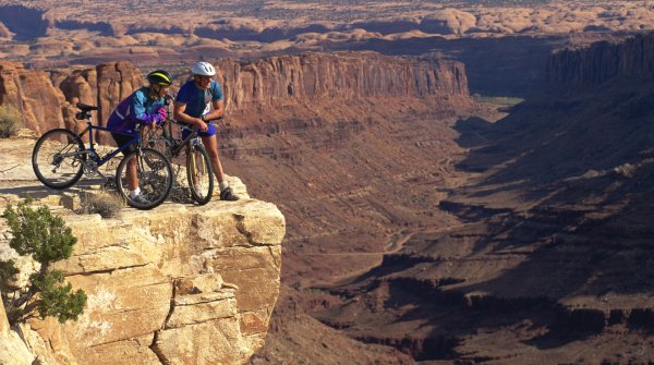 Mit dem Mountainbike durchs Gelände – fast unbegrenzte Möglichkeiten