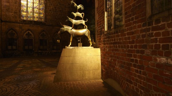 Mit dem Bike durch Bremen – nicht ohne die Stadtmusikanten.