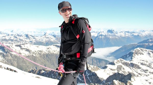 Rolf Schmid – here on an alpine tour in 2013 – was CEO of Mammut since 1996.