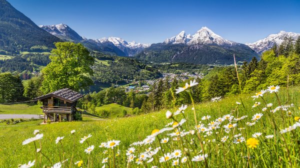 Trekking-Paradies Schweiz – mehr als 150 Jahre Hütten-Tradition 