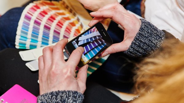 Welche Farbe soll es 2018 sein? ISPO TEXTRENDS ist die Plattform für textile Trends.