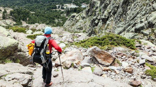 Auf großer Tour: Wandern in den Bergen Korsikas 