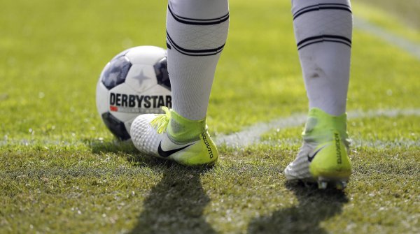 Ab der Saison 2018/2019 spielt auch die Bundesliga mit einem offiziellen Spielball von Derbystar.
