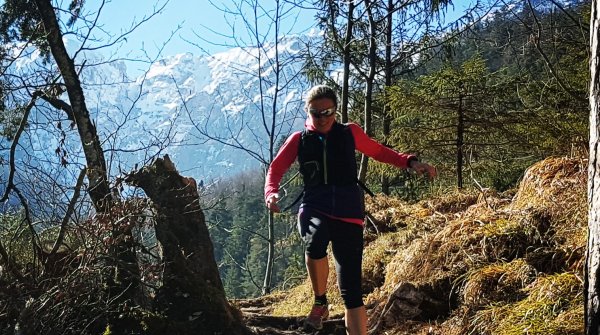 A simple tip from ultra runner Andrea Löw: “Decent shoes on, out, and off you go!”