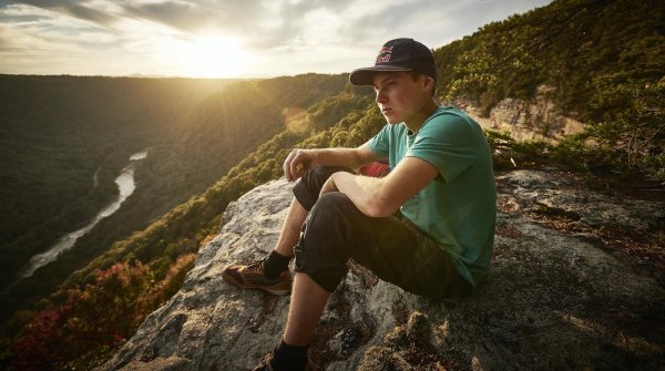 Alex Megos in New River Gorge National River n den USA.