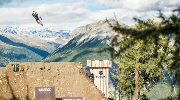 Nine Knights am Reschenpass: Emil Johansson in Action 