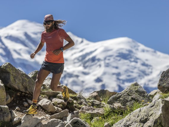 For the American Anton Krupicka is trail running an effective way to move efficiently and self-sufficiently in the outdoors. La Sportiva