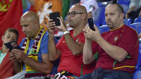 Virtual Reality im Stadion - das würde wohl auch den Fans bei der Fußball-Weltmeisterschaft schmecken