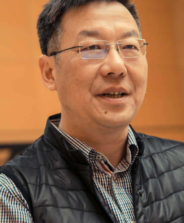 ISPO Award Jury - Dr. Jun-Yan Hu ISPO Award Jury - Dr. Jun-Yan Hu