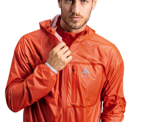 ISPO Award Gold Winner Running ODLO DUAL DRY ZEROWEIGHT WATERPROOF JACKET