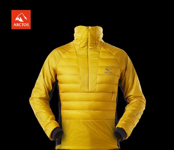 The FIRE BALL HYBRID JACKET by ARCTOS is WINNER of ISPO AWARD 2017 in the outdoor segment.